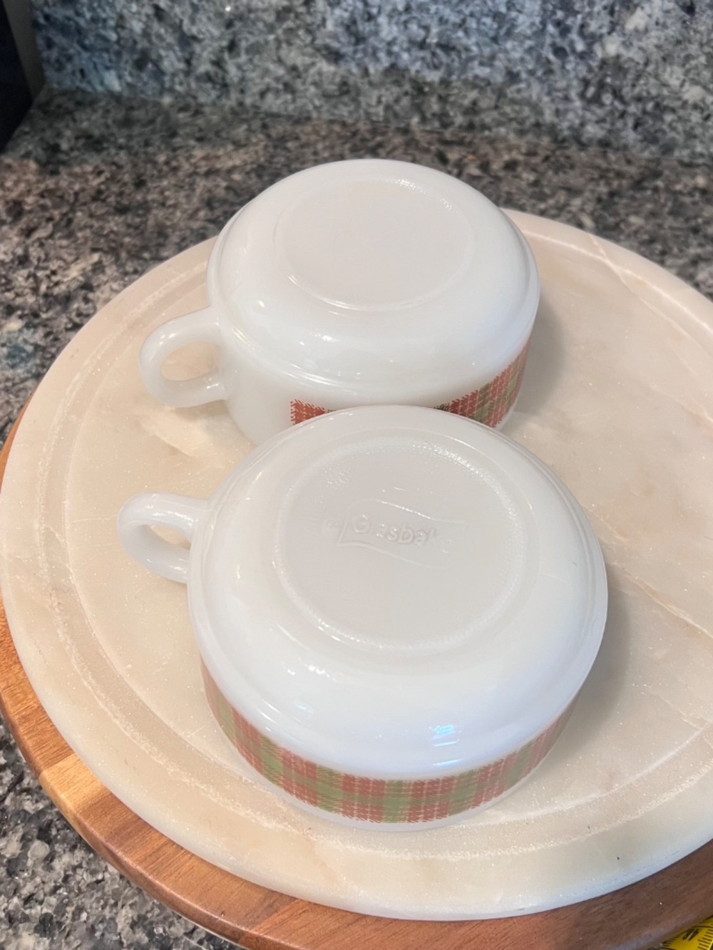 Glasbake J-2711 Red Green Plaid Milk Glass Soup Mugs Set of 2 USA - Picture 9 of 17